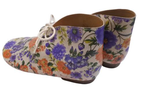 【かぼちゃの馬車 CA26FL フラワー】足にフィット 柔らかな本革靴