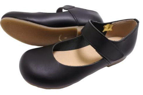 【かぼちゃの馬車 CA-4 ブラック】柔らか本革レザーストラップシューズ