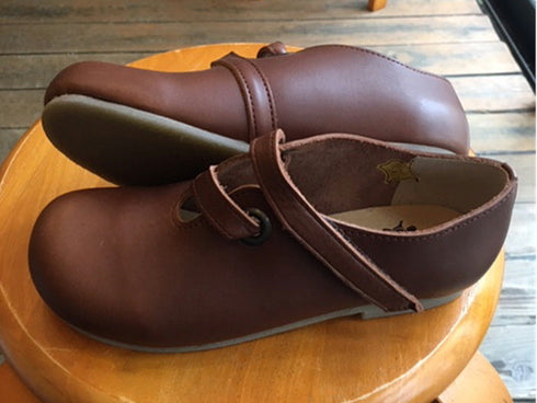 【かぼちゃの馬車 CA-5 ブラウン】からまりベルトのおでこ靴♪