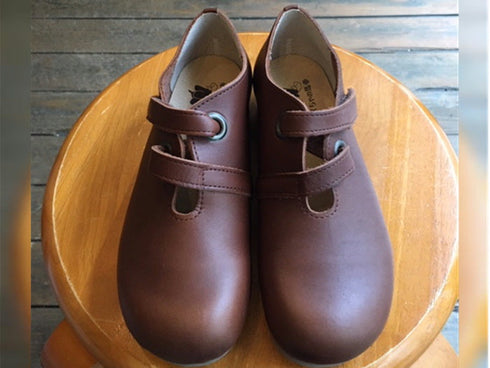 【かぼちゃの馬車 CA-5 ブラウン】からまりベルトのおでこ靴♪