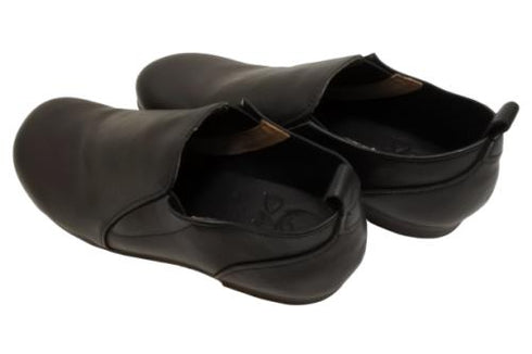 【KOBE DADA CAM-8 ブラック】本革サイドゴアスリッポンシューズ