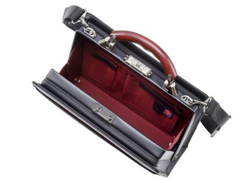 【豊岡鞄 三宅初治商店 MH5501 ブラック】木手ダレスポーチ