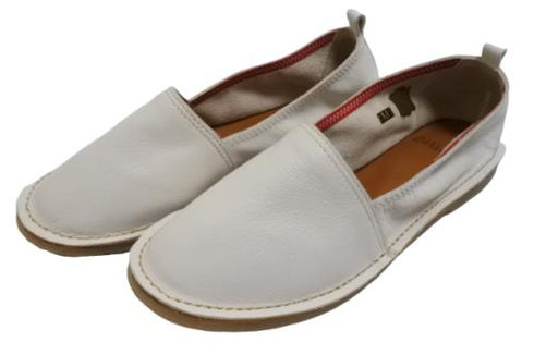 【モモ MO-2 ホワイト】ぺたんこ柔らか本革シューズ