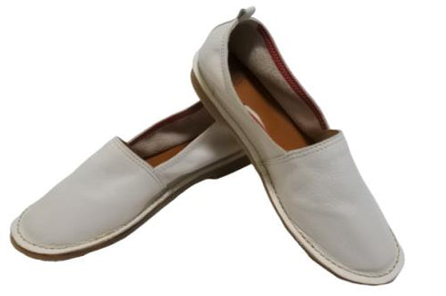 【モモ MO-2 ホワイト】ぺたんこ柔らか本革シューズ