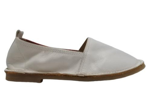 【モモ MO-2 ホワイト】ぺたんこ柔らか本革シューズ