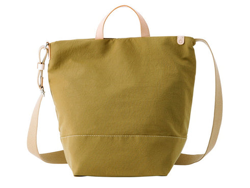 【豊岡鞄 アトリエヌウ NU28102 カーキ】snap vegi(スナップベジ)トートショルダーバッグ