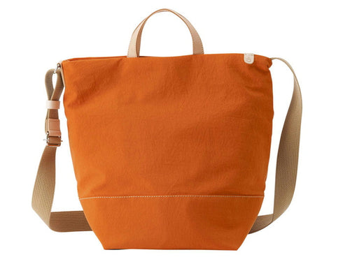 【豊岡鞄 アトリエヌウ NU28102 オレンジ】snap vegi(スナップベジ)トートショルダーバッグ