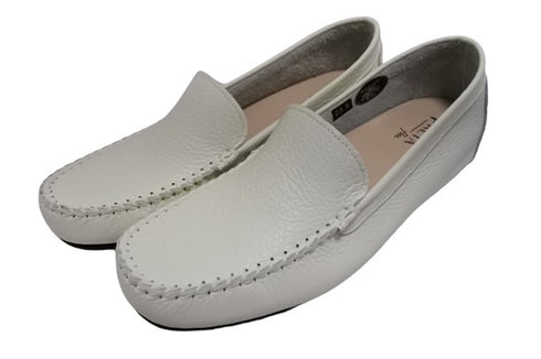 【PRETA flex P1101 ホワイト】本革レザープレーンモカシンシューズ