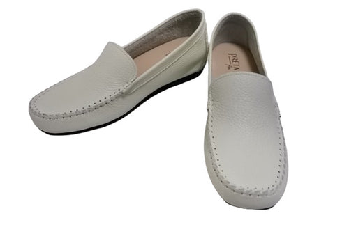 【PRETA flex P1101 ホワイト】本革レザープレーンモカシンシューズ