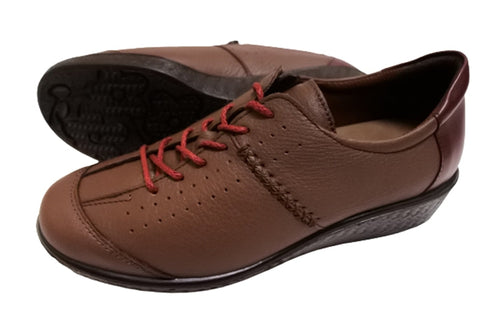 【ムーンスター SP2401 ブラウン】本革柔らかガーメントレザー使用靴紐シューズ