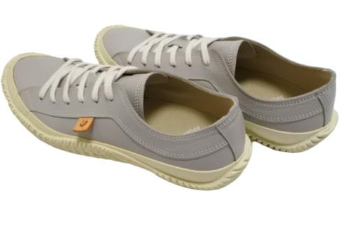 【SPINGLE SP110 ライトグレー】カンガルーレザー×巻き上げソールスニーカー