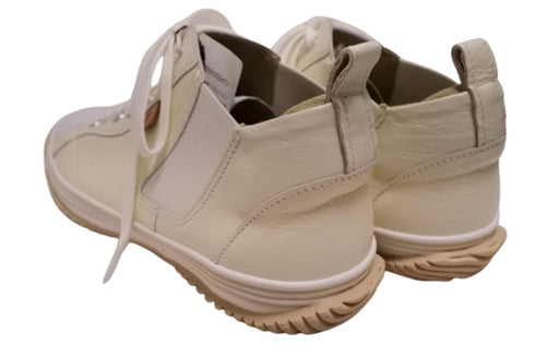 【SPINGLE SP442 シロ/クレープ】カンガルー革ミドルカットサイドゴア