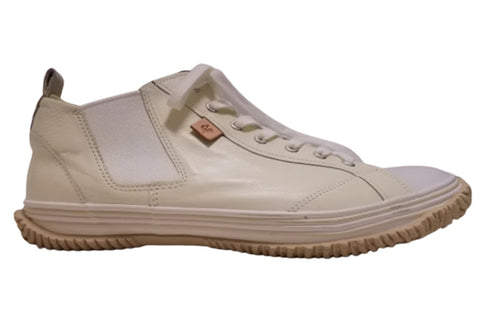 【SPINGLE SP442 シロ/クレープ】カンガルー革ミドルカットサイドゴア