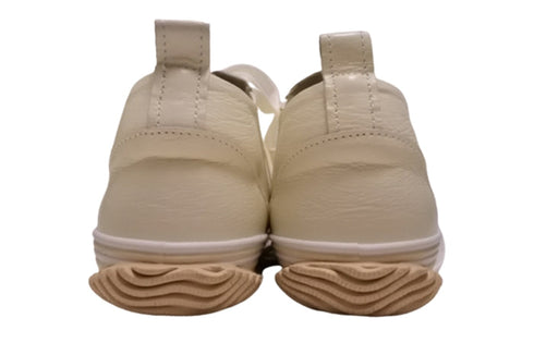 【SPINGLE SP442 シロ/クレープ】カンガルー革ミドルカットサイドゴア