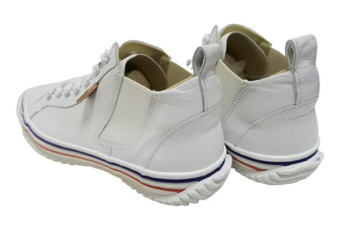 【SPINGLE SP442 ホワイト/ブルー】カンガルー革ミドルカットサイドゴア