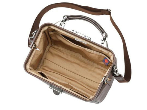 【豊岡鞄 YOUTA YK-31 チョコレート】YOUTA LIZARD 2WAY TINYダレスバッグ